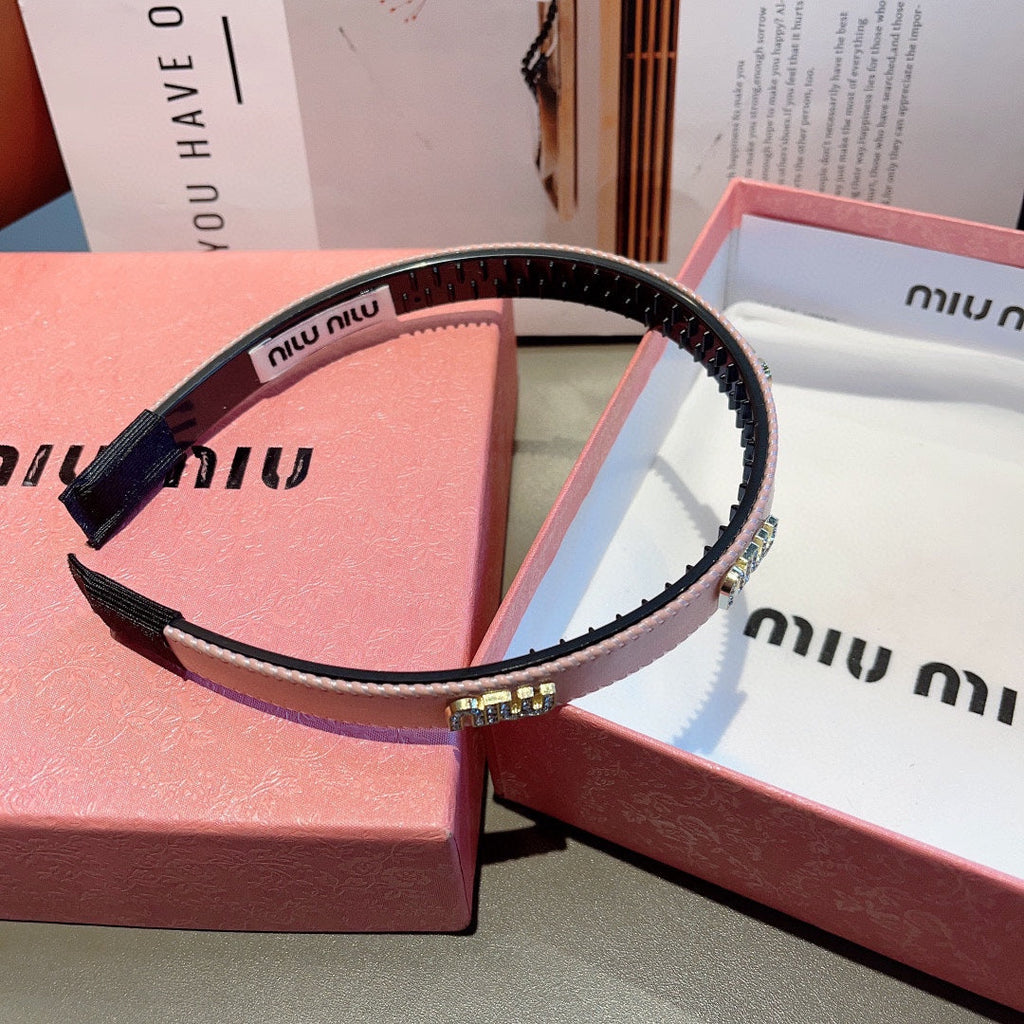 HEAD BAND IN LIGHT PINK LAMBSKIN AND RESIN 417297